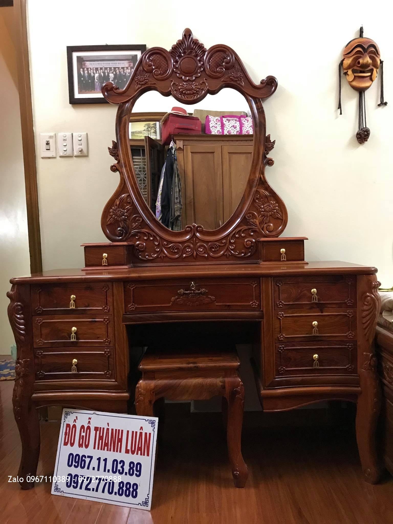 Bàn Trang Điểm Gỗ Hương Đỏ Lào VÍP. Cô Hà HN: