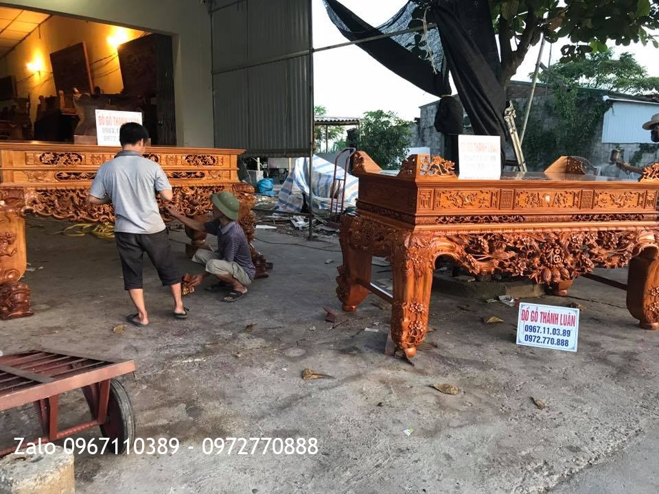 2 Sập Thờ Gỗ Gõ Mai Điểu Và Sập Tứ Linh Gỗ Gụ. Chị Bích Hà Nội 