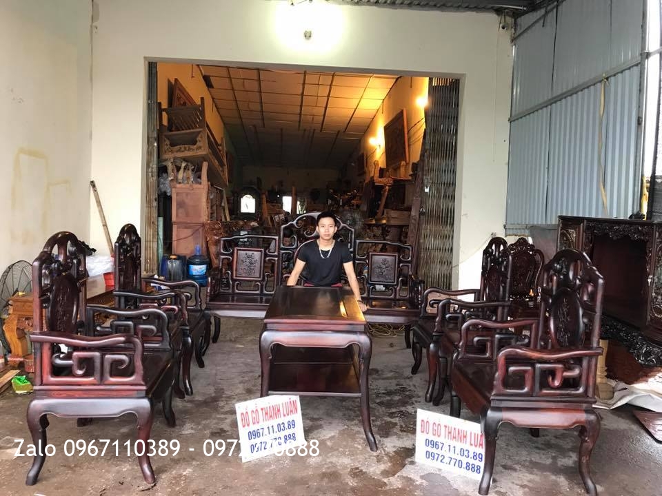 Bộ Bàn Ghế Móc Mỏ Gỗ Trắc Đỏ 8 Món. Bác Tự Đội Cấn HN.
