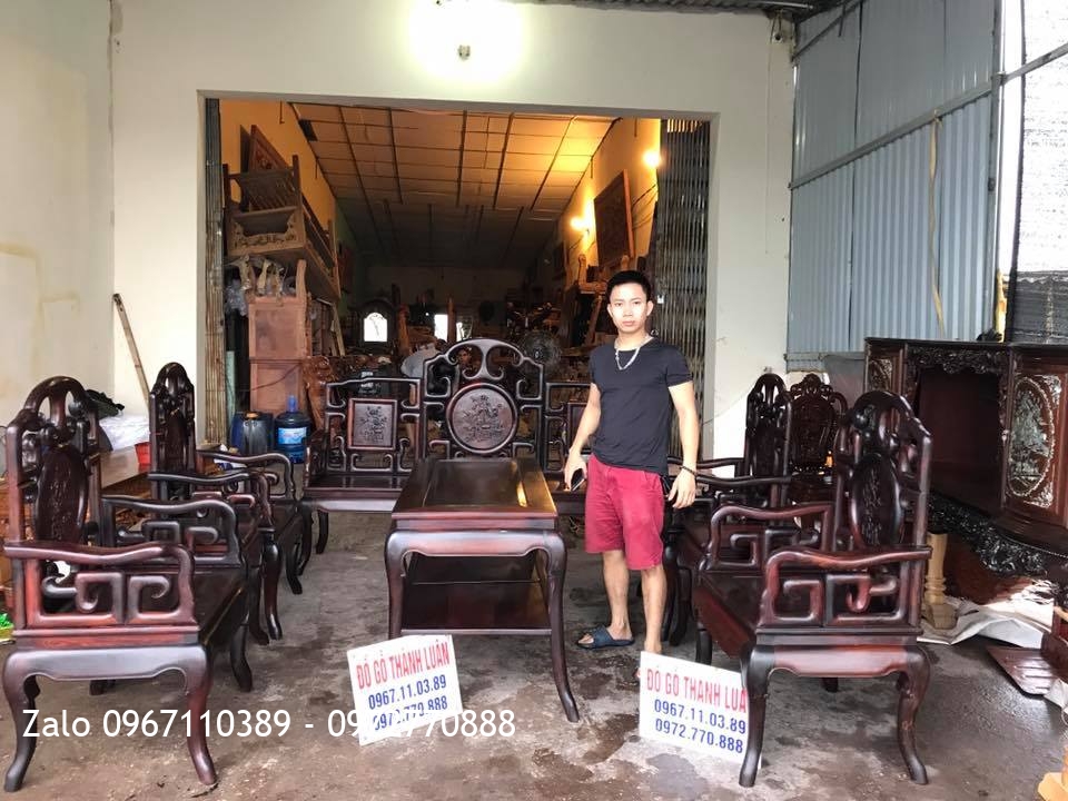 Bộ Bàn Ghế Móc Mỏ Gỗ Trắc Đỏ 8 Món. Bác Tự Đội Cấn HN.