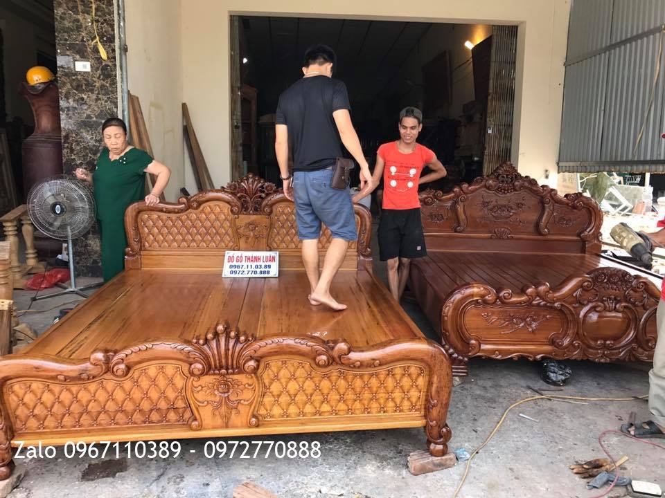 Giường Và Tủ Áo Gỗ Gụ