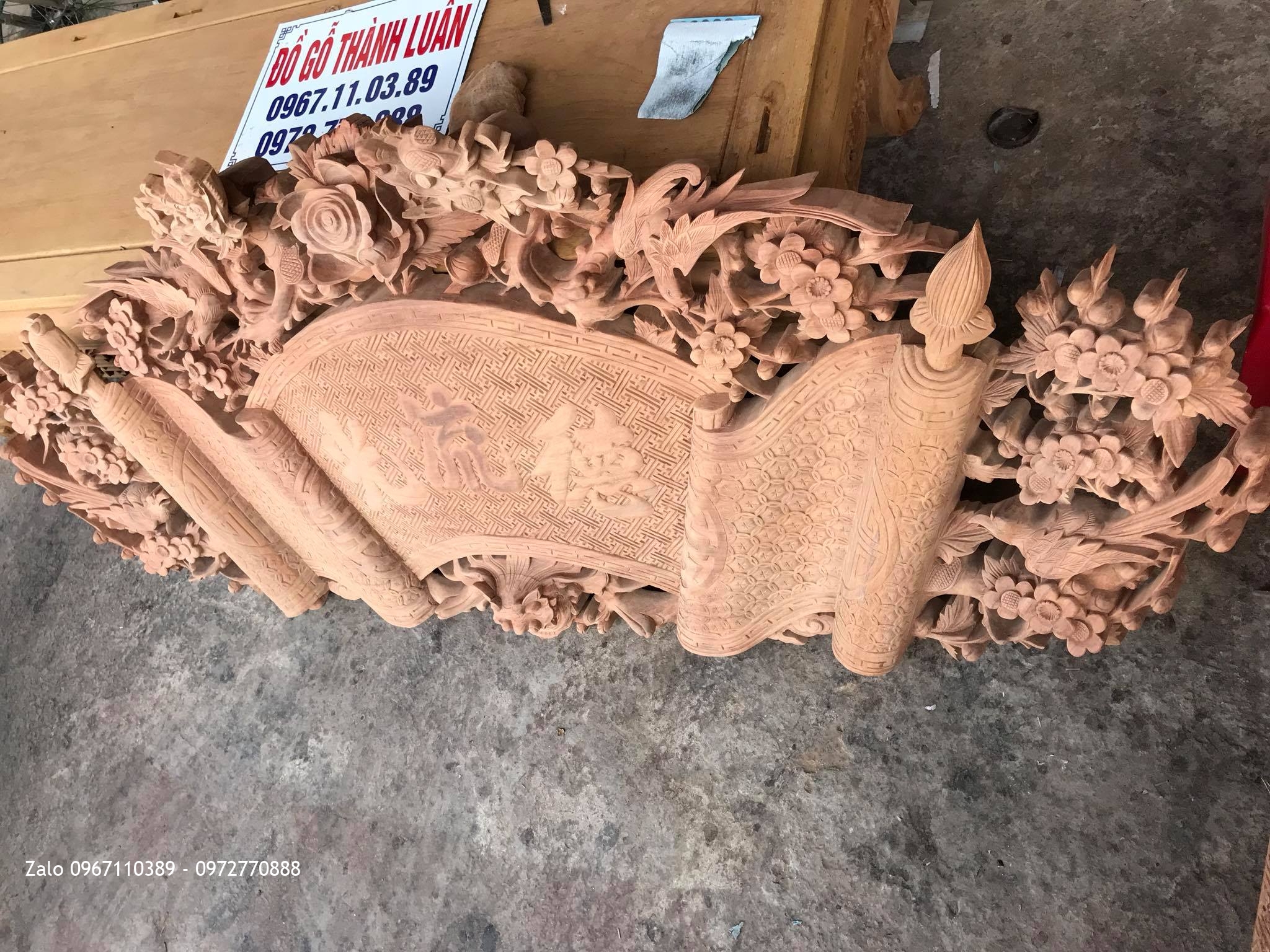 Cuốn Thư Câu Đối Gỗ Gõ Đỏ Liền Khối Víp. C Thiều Lạc Long Quân Hà Nội.