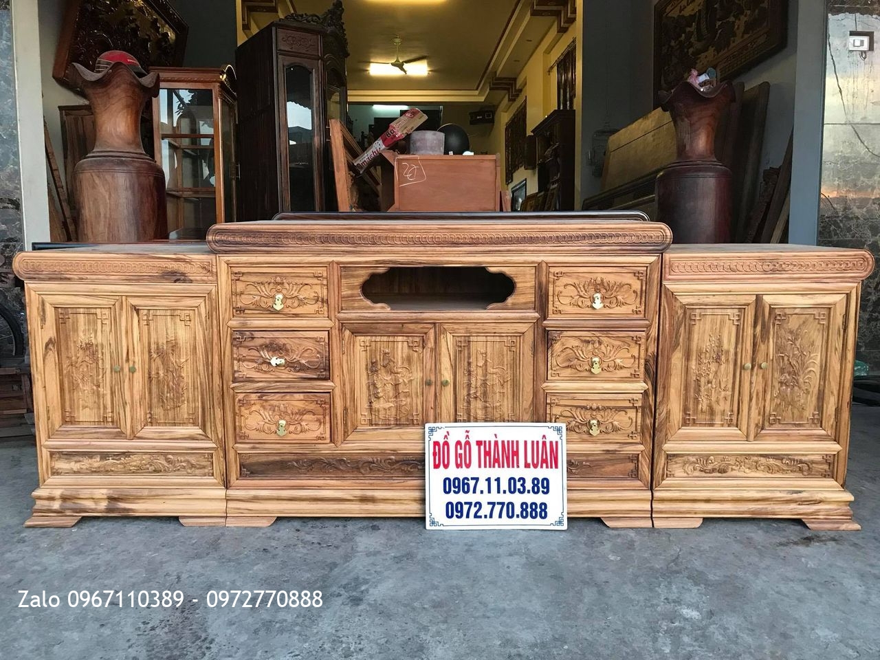 Kệ Tivi Kiểu Mõ 3 Cục Gỗ Gụ Ta Quảng Bình 2m37 VÍP