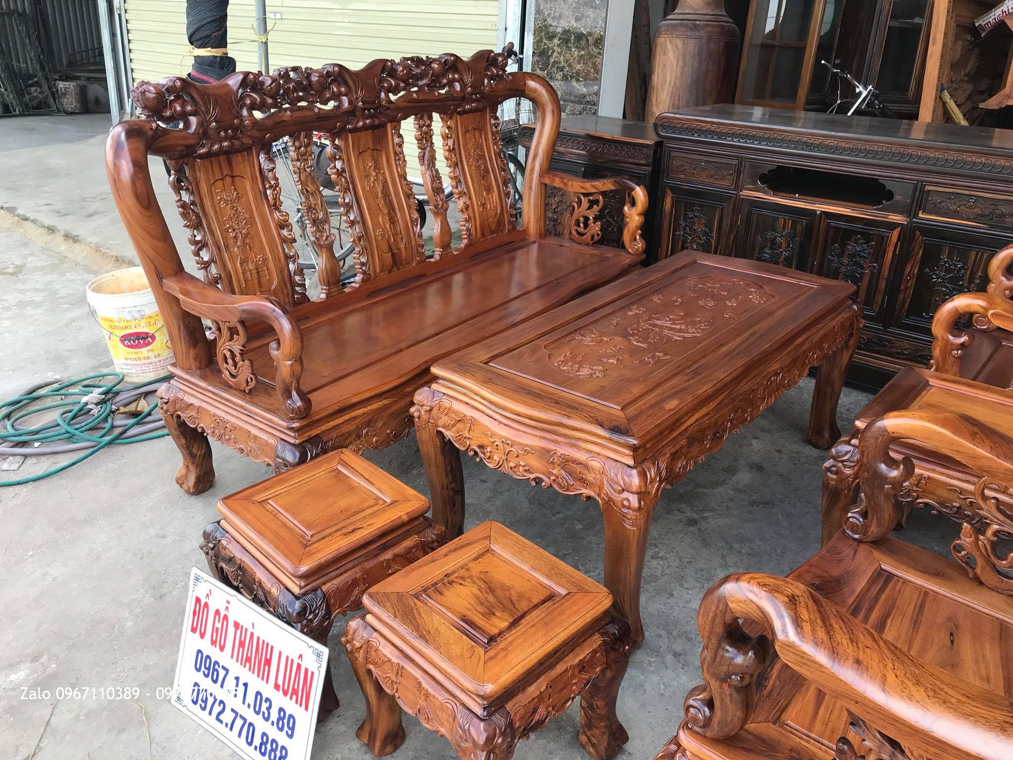 Bộ Ghế Gụ Ta Quảng Bình Yếm Cong Cột 10. A Dũng Hà Nam.