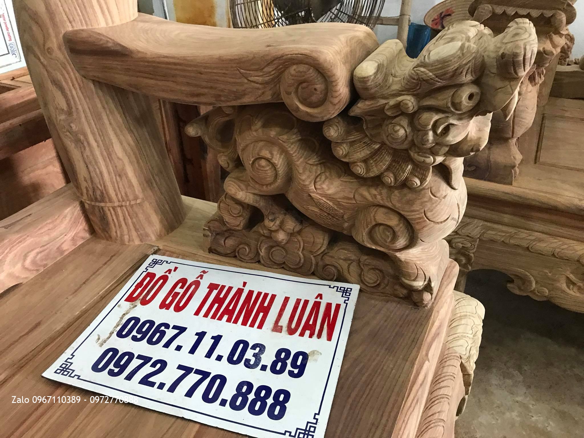 Bộ Bàn Ghế Minh Quốc Nghê Cột 20 Gỗ Hương Vân Nam Phi. Khủng Nhất Đông Nam Á.