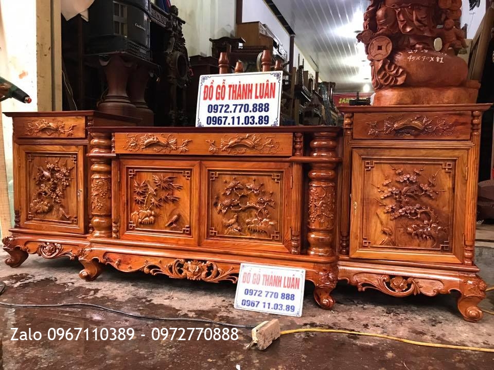 Kệ Tivi Gỗ Hương Đỏ Lào Đục Tứ Quý,