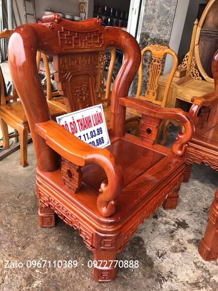 Bộ Bàn Ghế Minh Quốc Triện Cột 12 Gỗ Hương Đỏ VÍP. Khách Hà Đông.