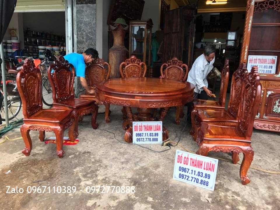 Bàn Giao Tủ Rượu, Bàn Ghế Ăn Gỗ Hương. Khách TP Vinh Nghệ An::