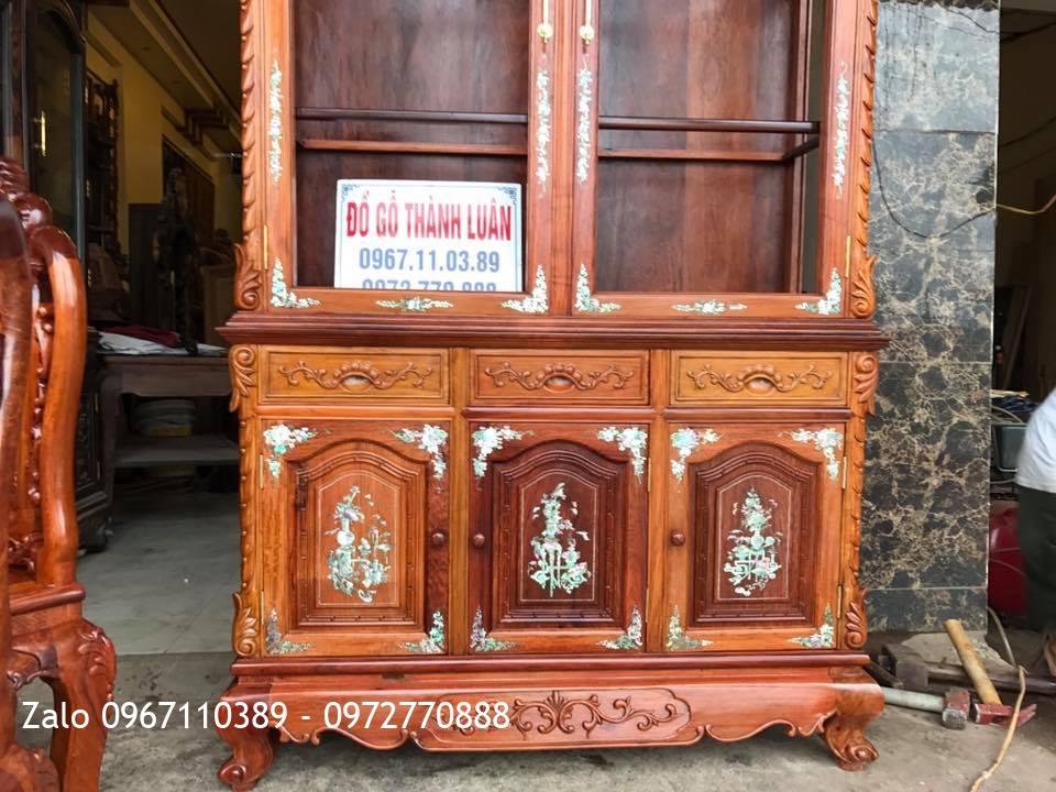 Tủ Rượu Gỗ Hương Đỏ. Khách Nghệ An.:.