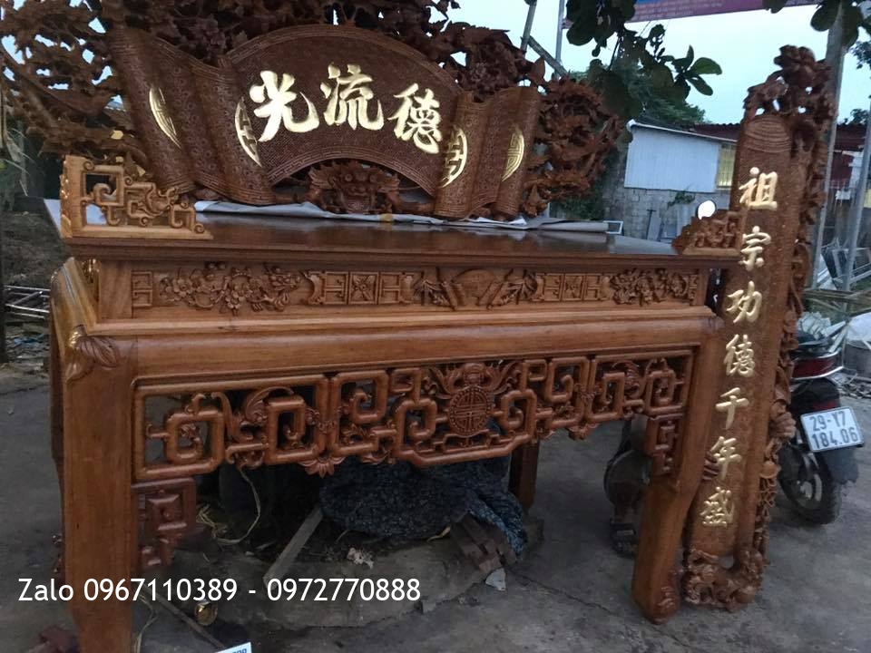 Bàn Thờ Cuốn Thư Câu Đối Gỗ Gụ Dát Vàng. A Sơn Hà Nội:.