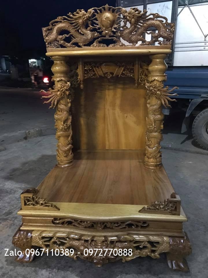 Bàn thờ Thần Tài (Thờ Ông Địa) Chương Rồng Gỗ Gụ 1m07 x 8. Khách Hoà Bình HN.