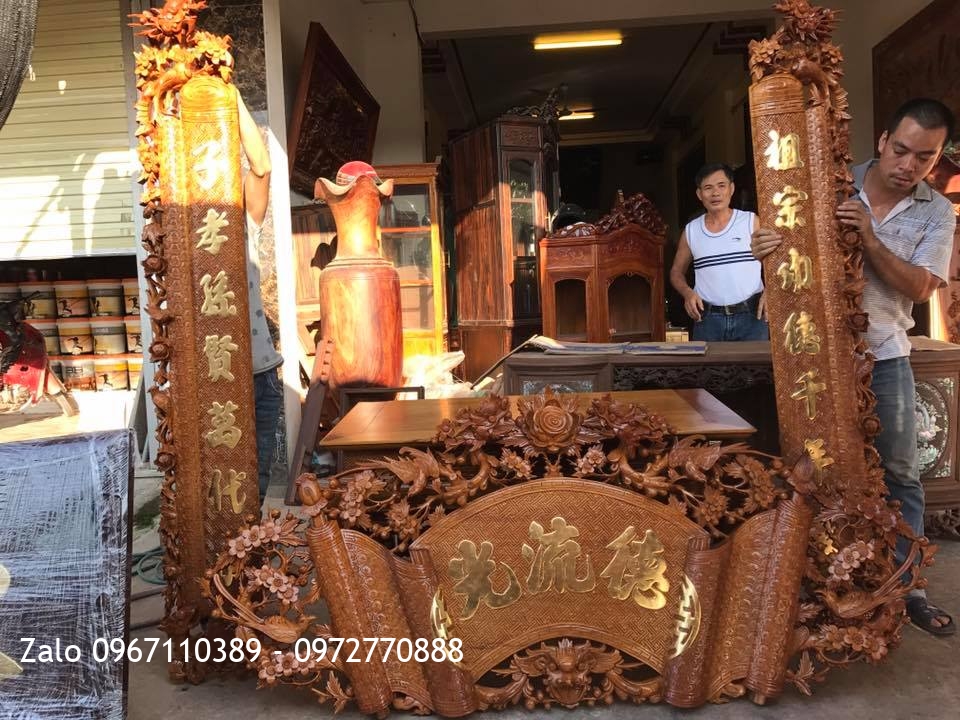 Cuốn Thư Câu Đối Gỗ Gõ Đỏ Chữ Dát Vàng 9999