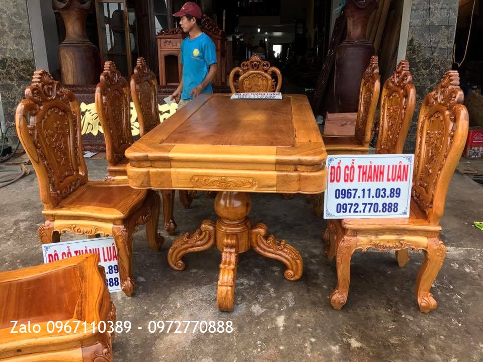 Bộ Bàn Ghế Ăn Mẫu Hoa Lan Tây Gỗ Gụ. Bàn Chữ Nhật Chân Trụ VÍP. Khách Nghệ An.