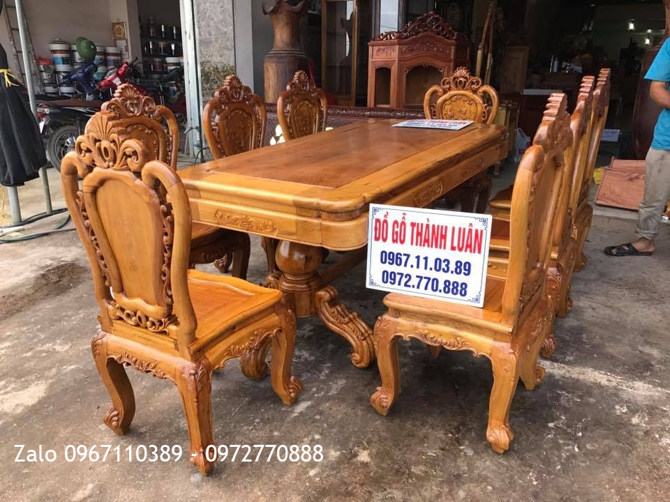 Bộ Bàn Ghế Ăn Mẫu Hoa Lan Tây Gỗ Gụ. Bàn Chữ Nhật Chân Trụ VÍP. Khách Nghệ An: