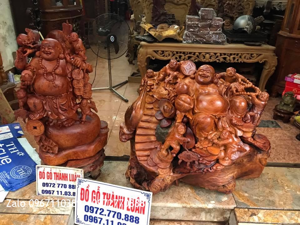 2 Pho Tượng Gỗ Hương Đỏ Lào, Đông Con Nhiều Cháu.