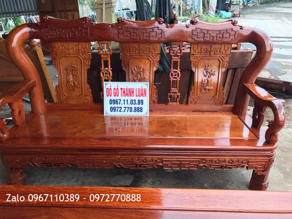 VIP Bàn Ghế Quốc Triện, Kệ Tivi Gỗ Hương Đỏ. Chú Hùng Yên Bái;