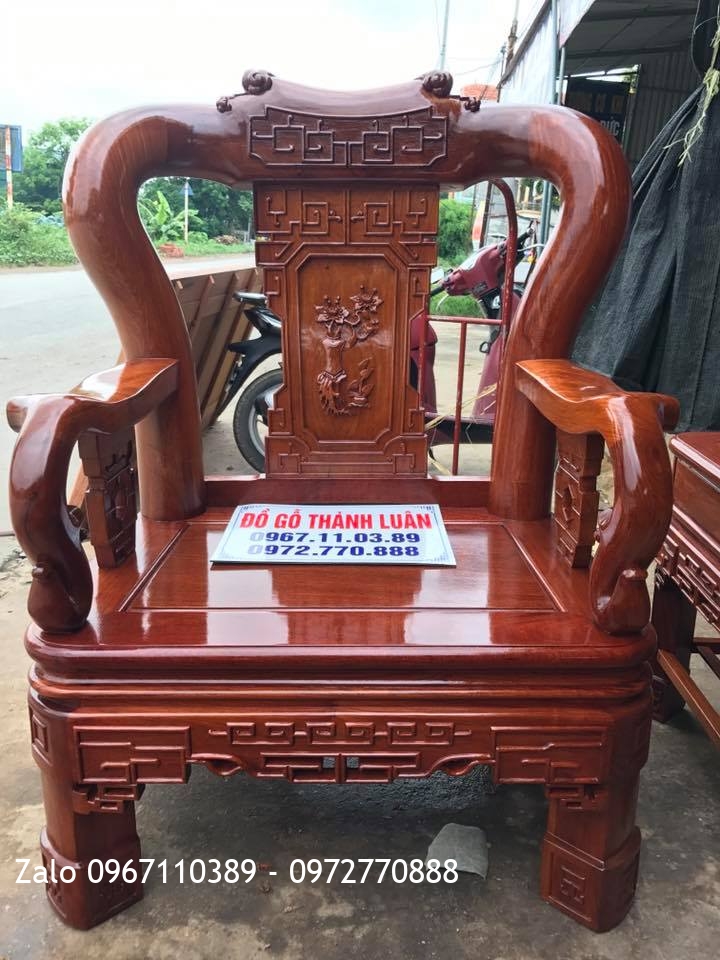 VIP Bàn Ghế Quốc Triện, Kệ Tivi Gỗ Hương Đỏ. Chú Hùng Yên Bái::.