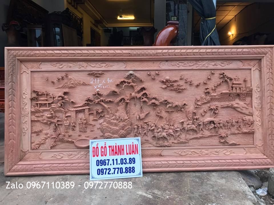 Tranh Gỗ Đục Vinh Quy Bái Tổ Gỗ Hương Đá.2m17x1m::.