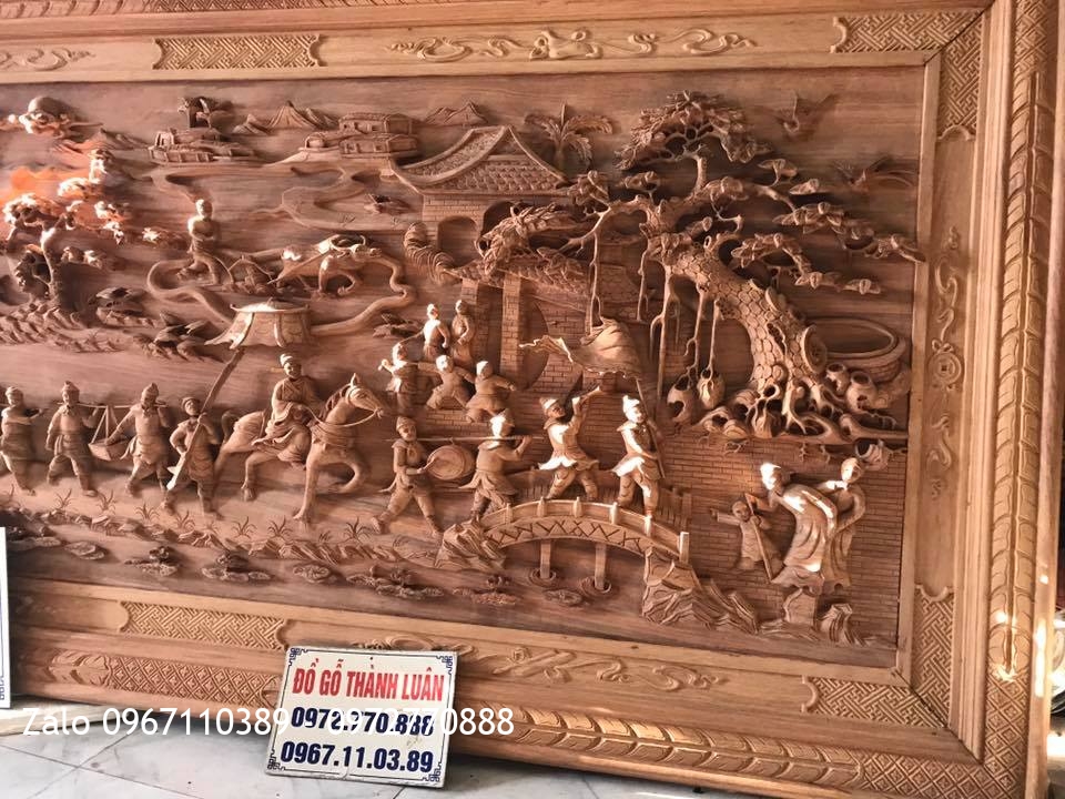 Tranh Vinh Quy Bái Tổ Gỗ Gõ Đỏ.2m56-1m26. Dày 7,5cm,.