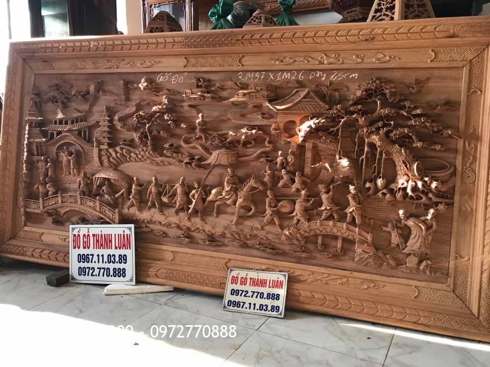 Tranh Vinh Quy Bái Tổ Gỗ Gõ Đỏ.2m56-1m26. Dày 7,5cm,