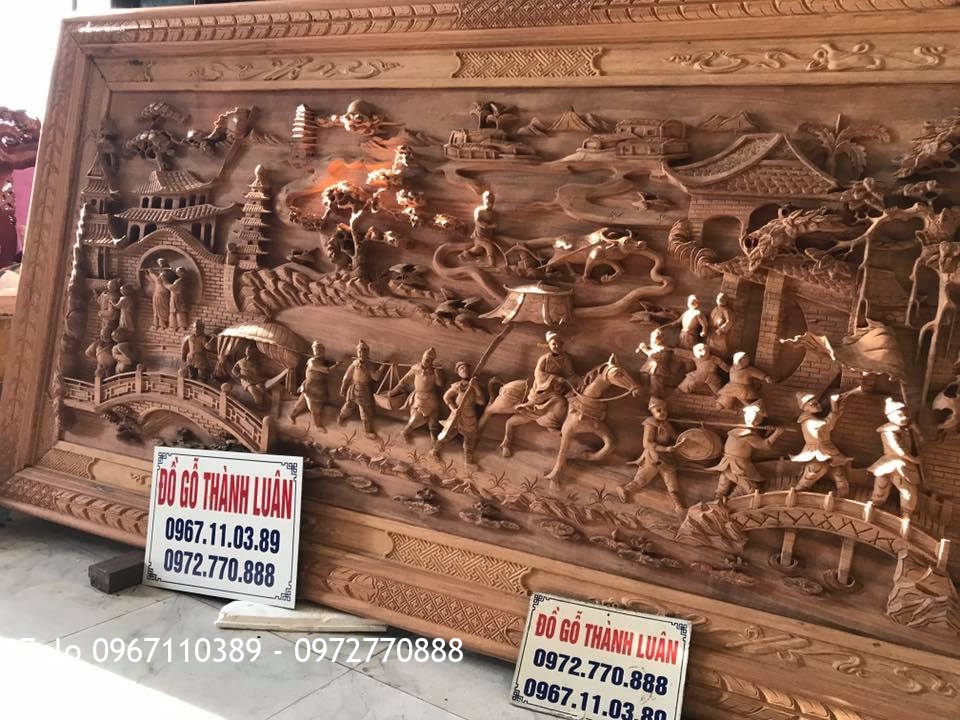 Tranh Vinh Quy Bái Tổ Gỗ Gõ Đỏ.2m56-1m26. Dày 7,5cm.