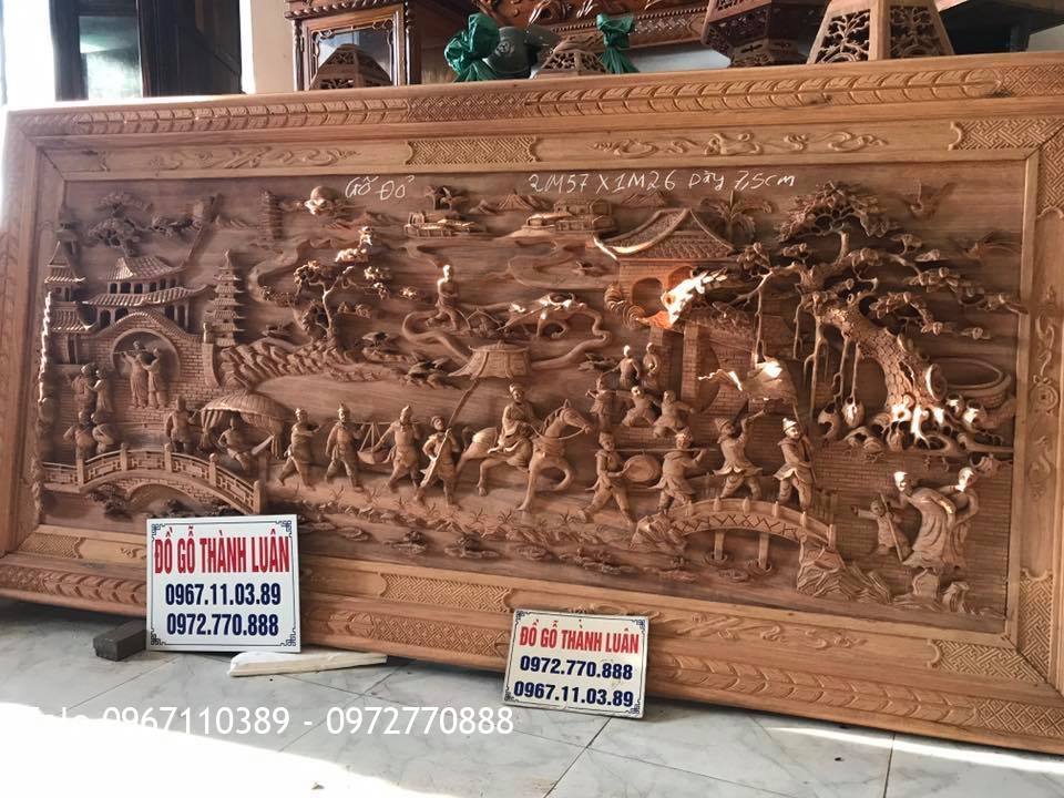 Tranh Vinh Quy Bái Tổ Gỗ Gõ Đỏ.2m56-1m26. Dày 7,5cm.