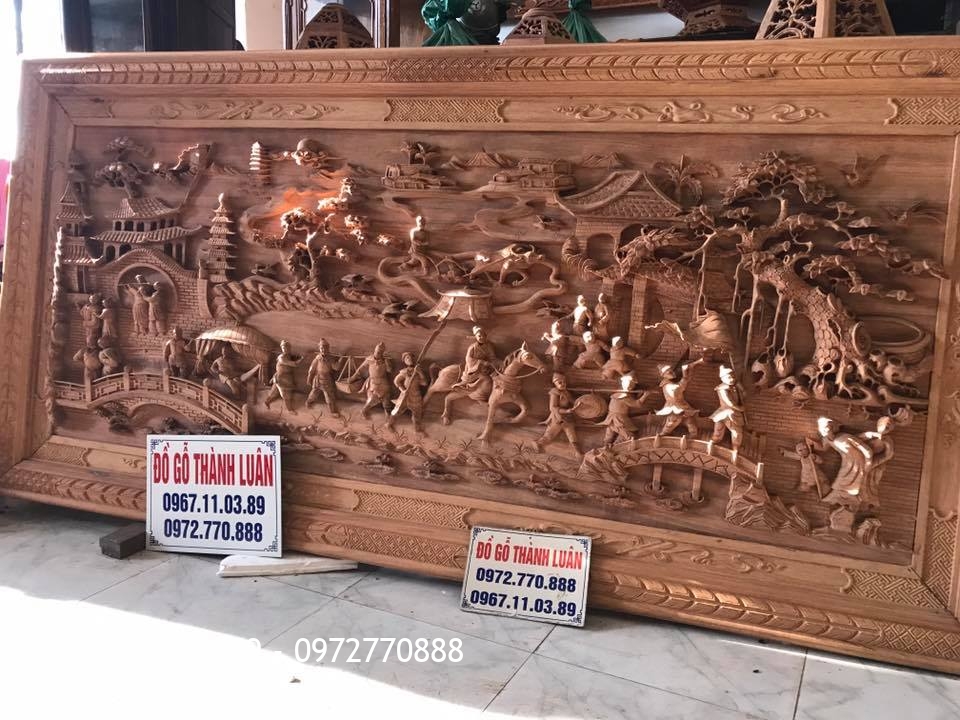 Tranh Vinh Quy Bái Tổ Gỗ Gõ Đỏ.2m56-1m26. Dày 7,5cm::