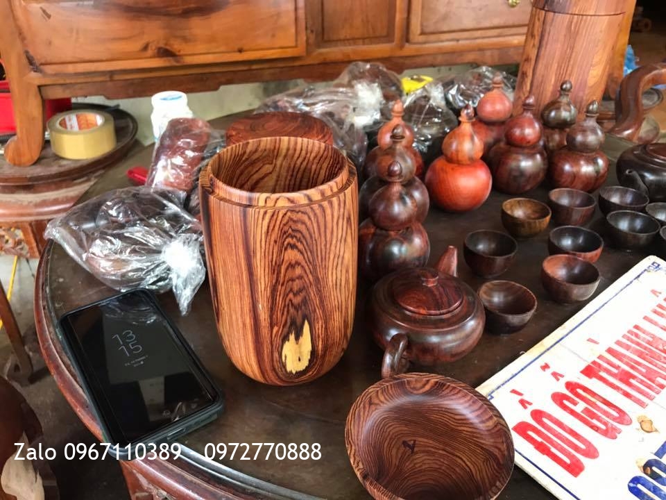 Hộp Đựng Trà Gỗ Cẩm Lai Liền Khối,,