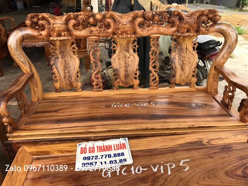 2 Bộ Bàn Ghế Gỗ Gụ Ta Quảng Bình VÍP. Mã Số GTC10- VÍP 4. GTC10 - VÍP 5::.