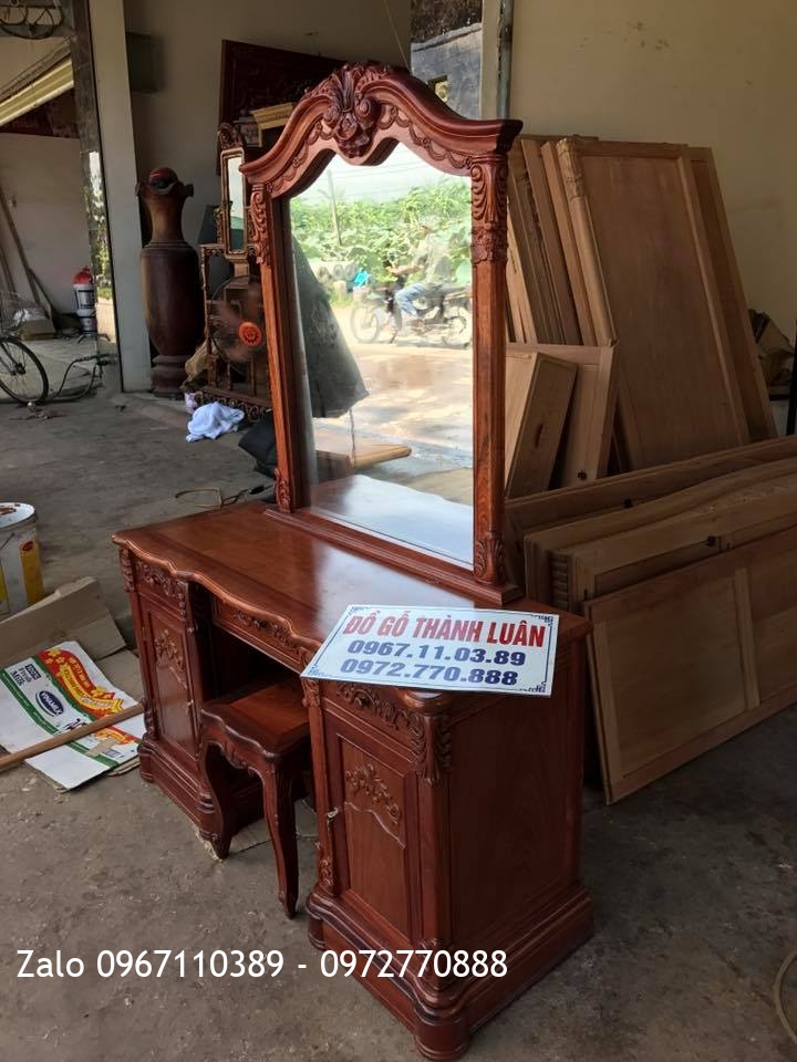 Bàn Trang Điểm(Bàn Phấn) Gỗ Hương Mẫu Bông Lúa. A Mạnh Mỹ Đình HN.