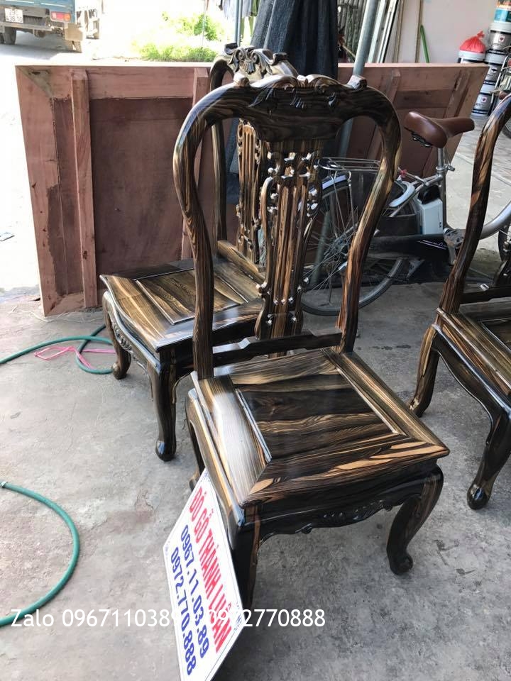 Bộ Bàn Ghế Ăn Gỗ Mun Mẫu Cây Đàn. A Mạnh Mỹ Đình HN.