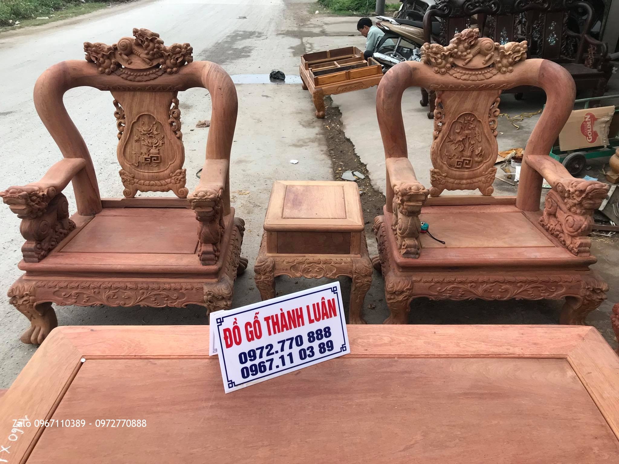 Bộ Bàn Ghế Minh Quốc Nghê Gỗ Hương Đỏ Lào VÍP.Cột.10 Món,