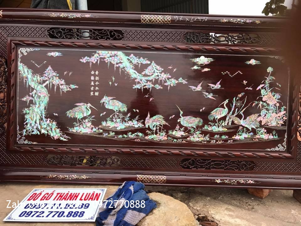 Tranh Khảm Ốc Đỏ Tùng Hạc Gỗ Gụ::.