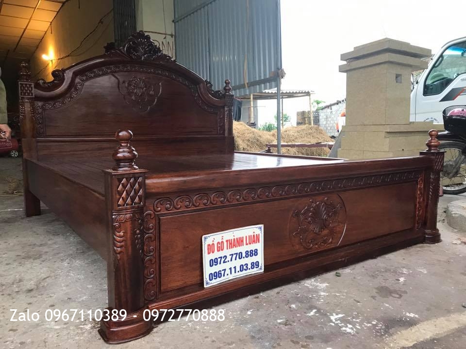 Giường Vòm Gỗ Gụ 1m8 x 2m. A Hưng Hoàng Mai Hà Nội.