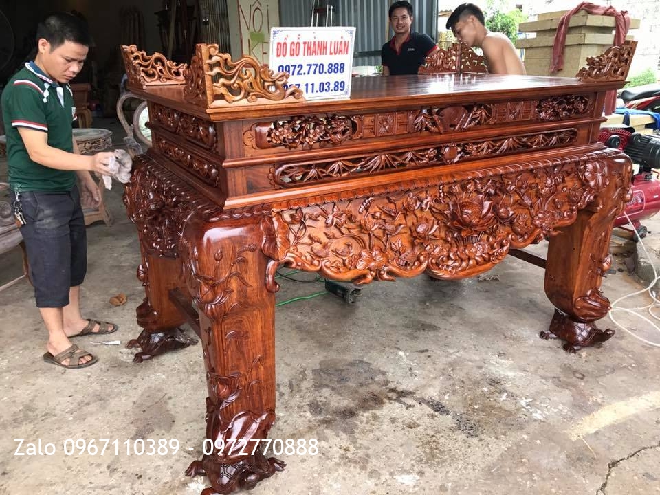 Sập Thờ Đục Sen Gỗ Gụ VÍP. A Hoà Hưng Yên..