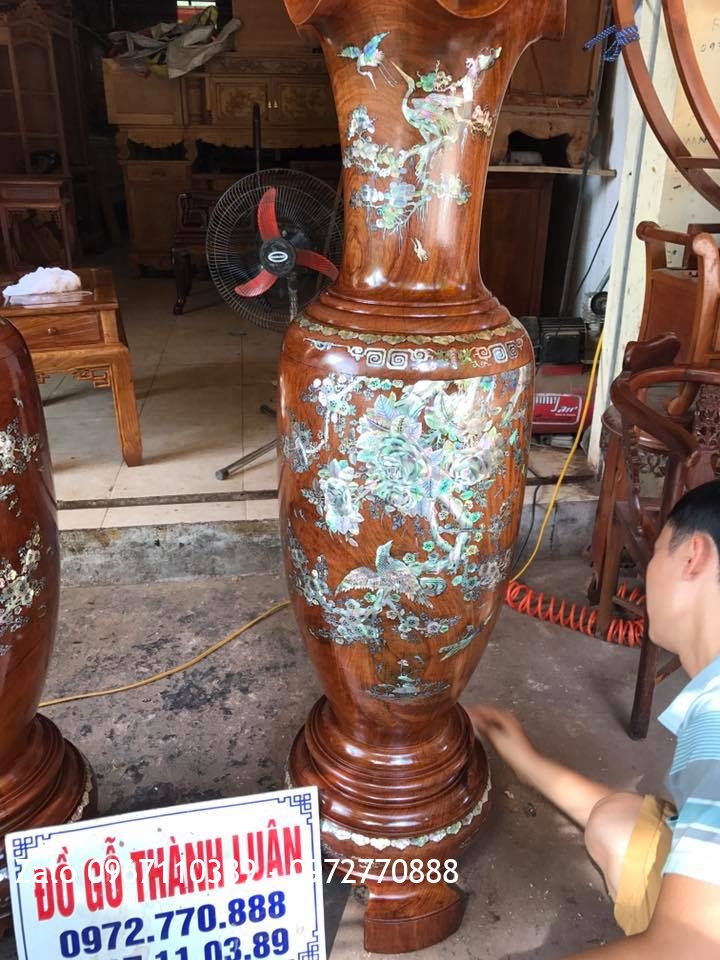 i Lọ Gỗ Hương Đỏ Lào Khảm Ốc 1m39,.
