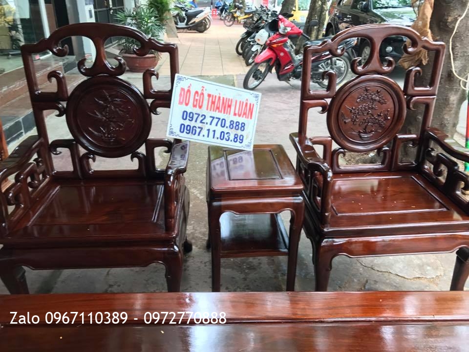 Bộ Móc Mỏ 8 Món Gỗ Gụ. Khách Ninh Bình.