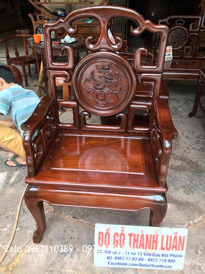 Bộ Móc Mỏ 8 Món Gỗ Gụ. Khách Ninh Bình.,