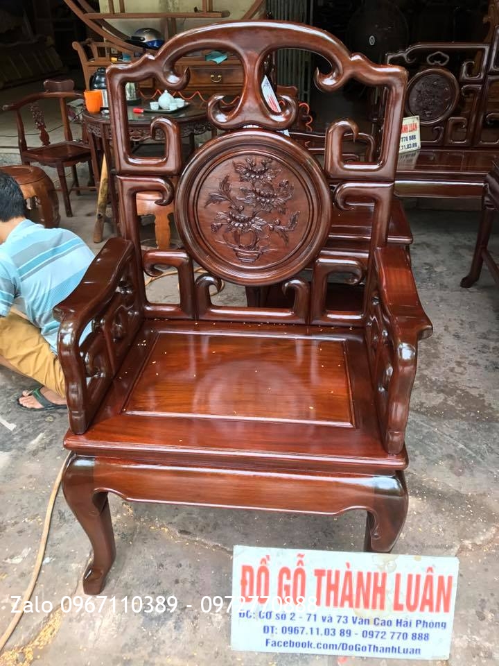 Bộ Móc Mỏ 8 Món Gỗ Gụ. Khách Ninh Bình..