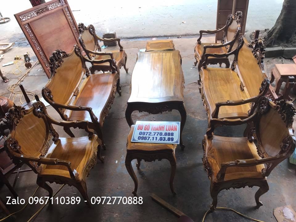 Bộ Bàn Ghế Lu-i(Louis) Gỗ Gụ Ta Quảng Bình. Khách TPHCM.