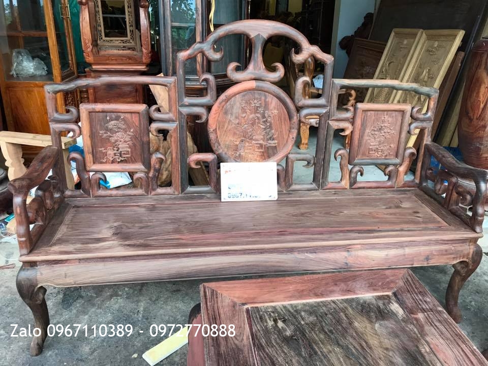 Bộ Ghế Móc Gỗ Trắc Đỏ Gồm 8 Món,