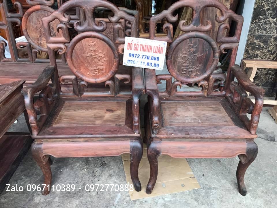 Bộ Ghế Móc Gỗ Trắc Đỏ Gồm 8 Món..