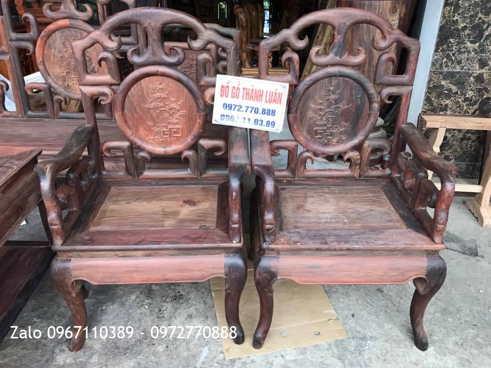 Bộ Ghế Móc Gỗ Trắc Đỏ Gồm 8 Món..