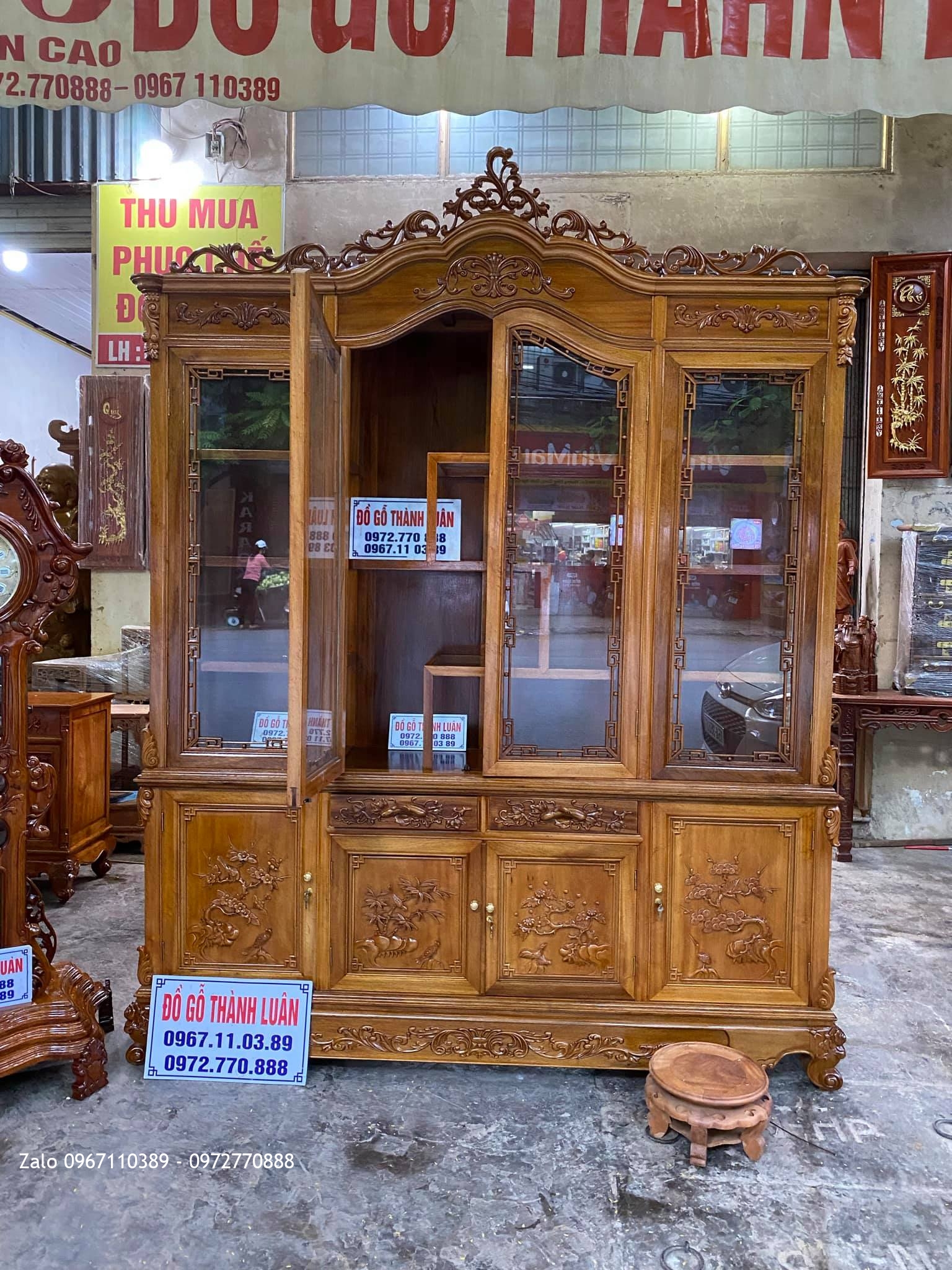 Tủ Rượu Tủ Bày Đồ Gỗ Gụ. Khách Hải Phòng.