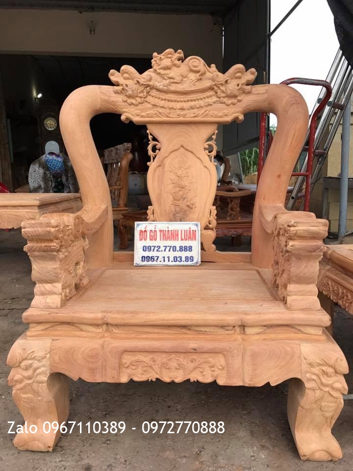 Bộ Bàn Ghế Minh Nghê Gỗ Gõ Đỏ C12 Chân 14 VIP,