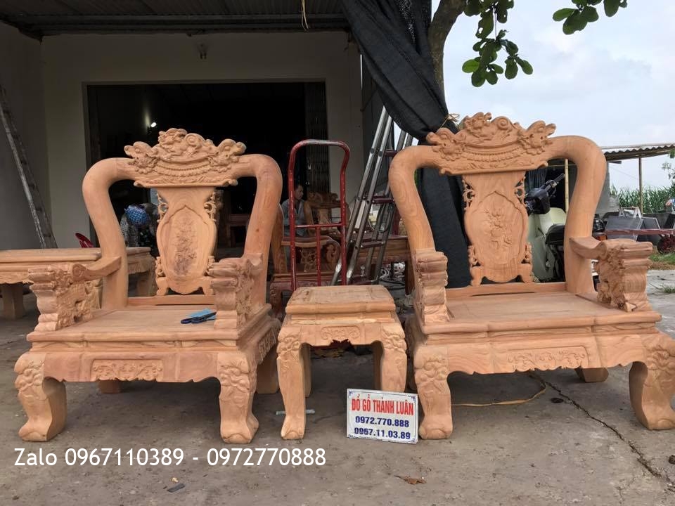 Bộ Bàn Ghế Minh Nghê Gỗ Gõ Đỏ C12 Chân 14 VIP,