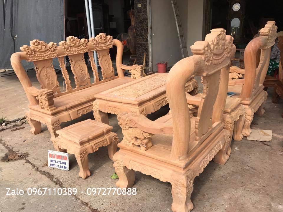 Bộ Bàn Ghế Minh Nghê Gỗ Gõ Đỏ C12 Chân 14 VIP.