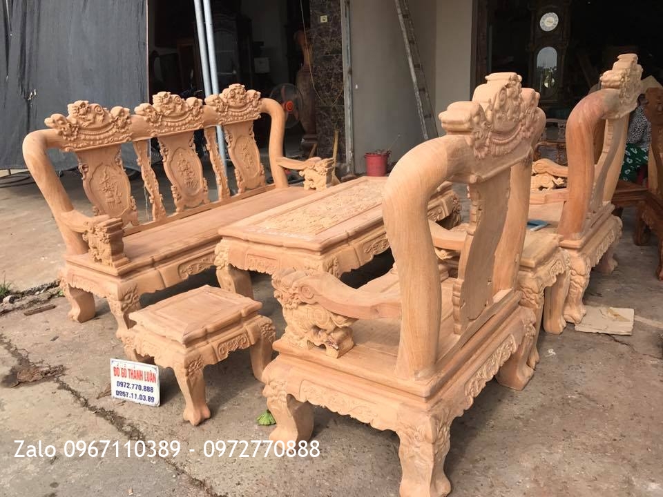 Bộ Bàn Ghế Minh Nghê Gỗ Gõ Đỏ C12 Chân 14 VIP.