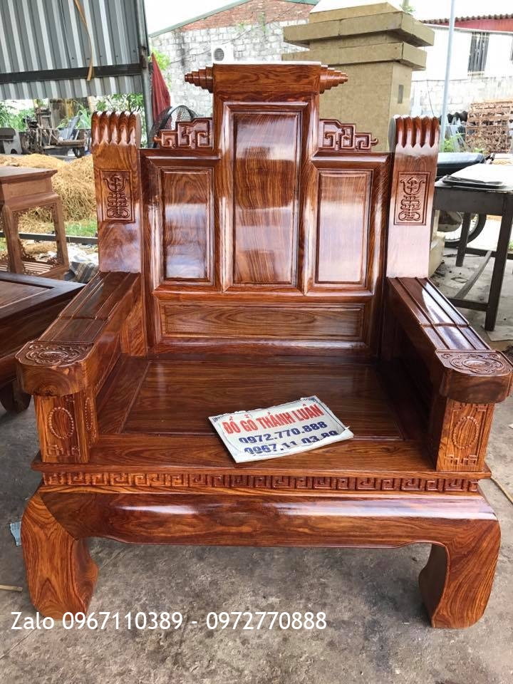 Bộ Ghế Như Ý Cuốn Thư Tay Thẻ Bài Chân Cong Gỗ Hương Vân Đỏ. A Hiệp Long Biên HN