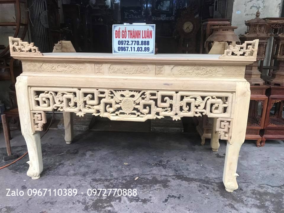 2 Chiếc Bàn Thờ Mẫu Triện Phúc Thọ Gỗ Gụ.